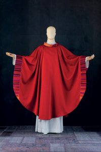 Casula rossa decorazione degradè