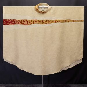 Casula bianca decorazione intrecciata oro/rosso