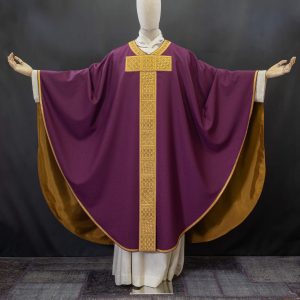 Casula rinascimentale viola con intreccio dorato